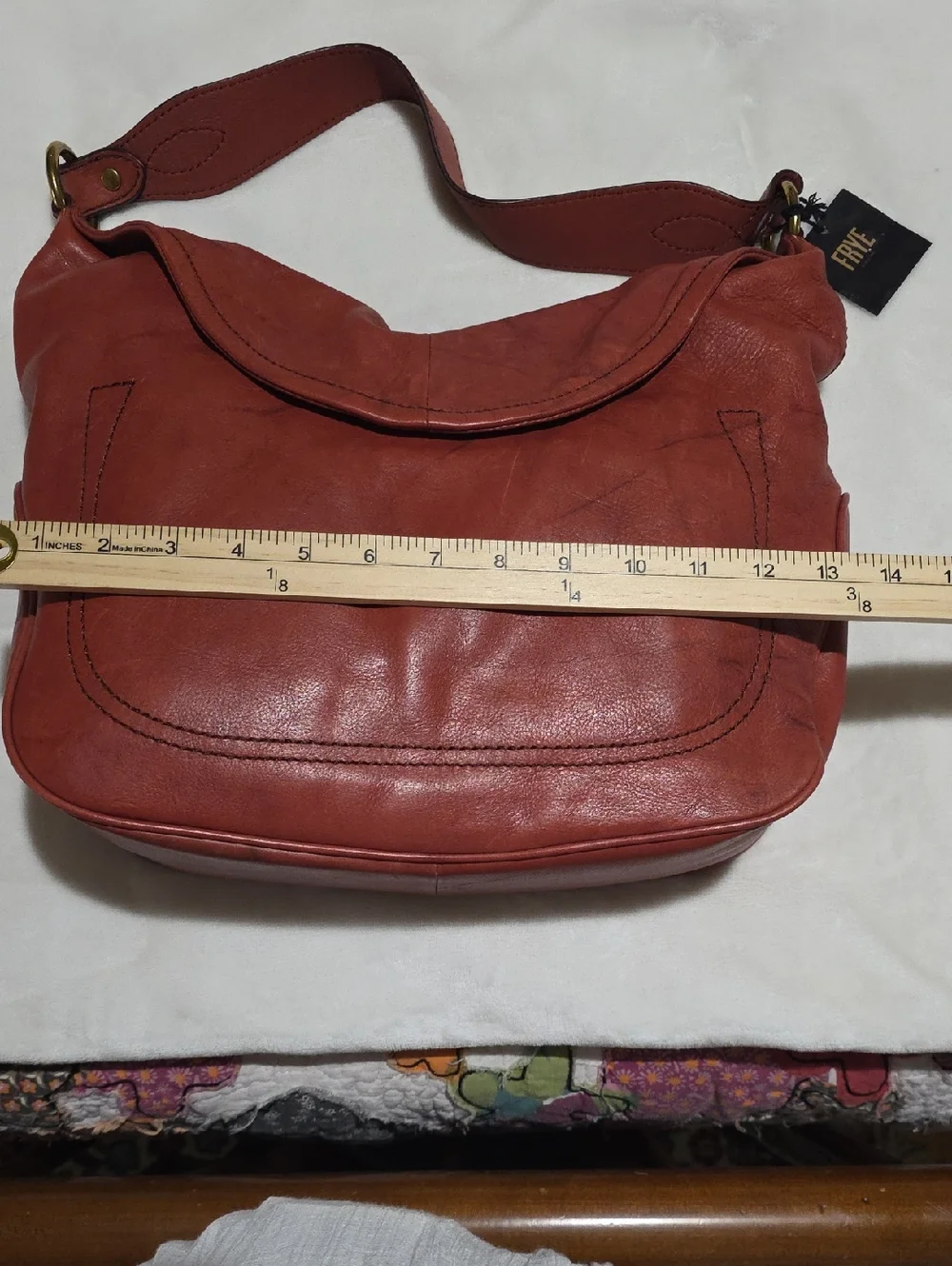 Frye Campus Rivet Hobo. Color‎ Burnt Red. (B1).